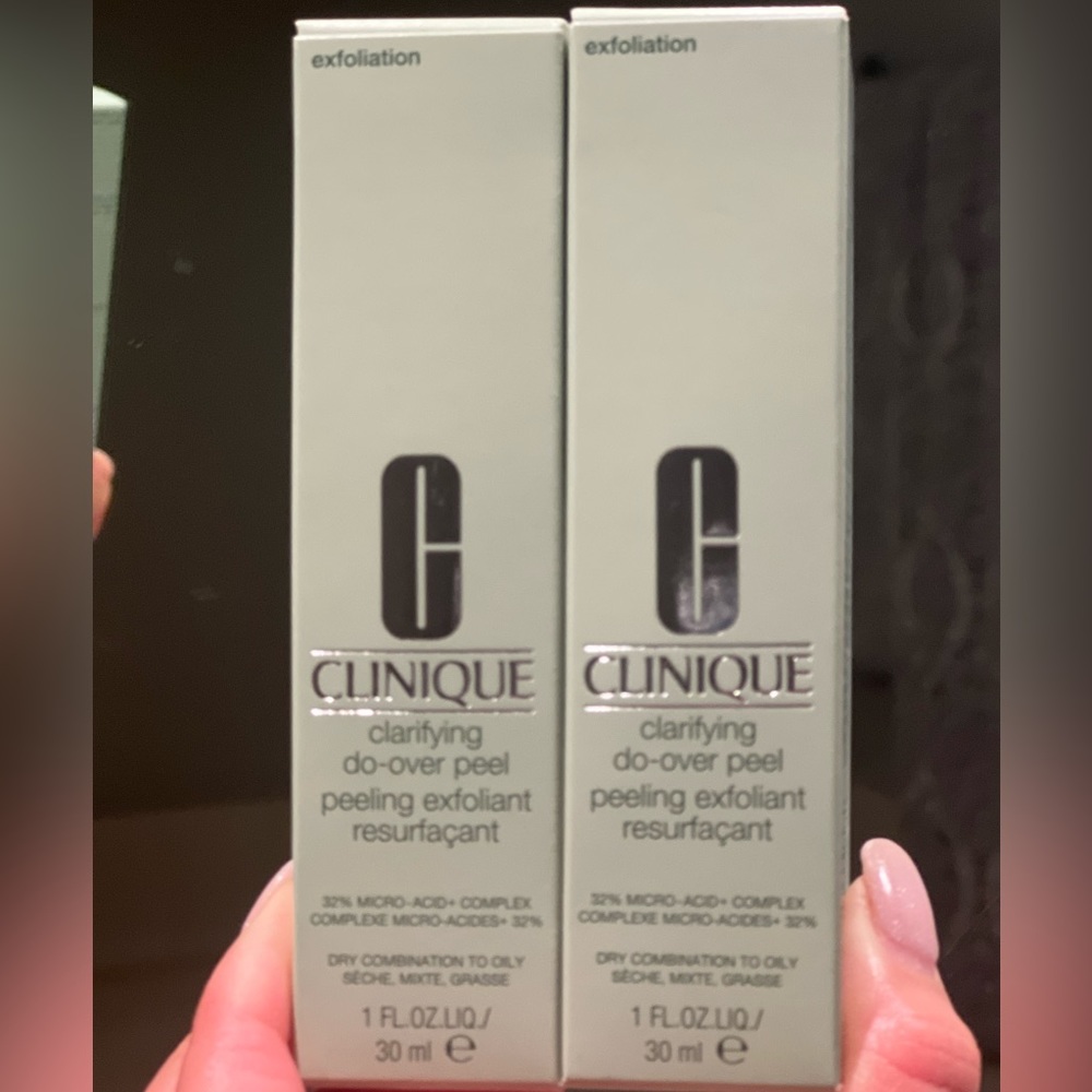 New Clinique Clarifying Do-Over Peel, for two! Original price for 1 is $36